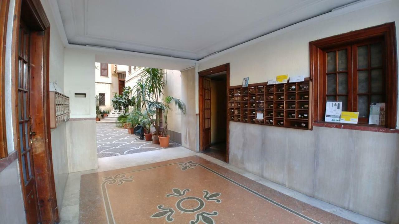 Angoletto Di Trastevere Рим Екстер'єр фото