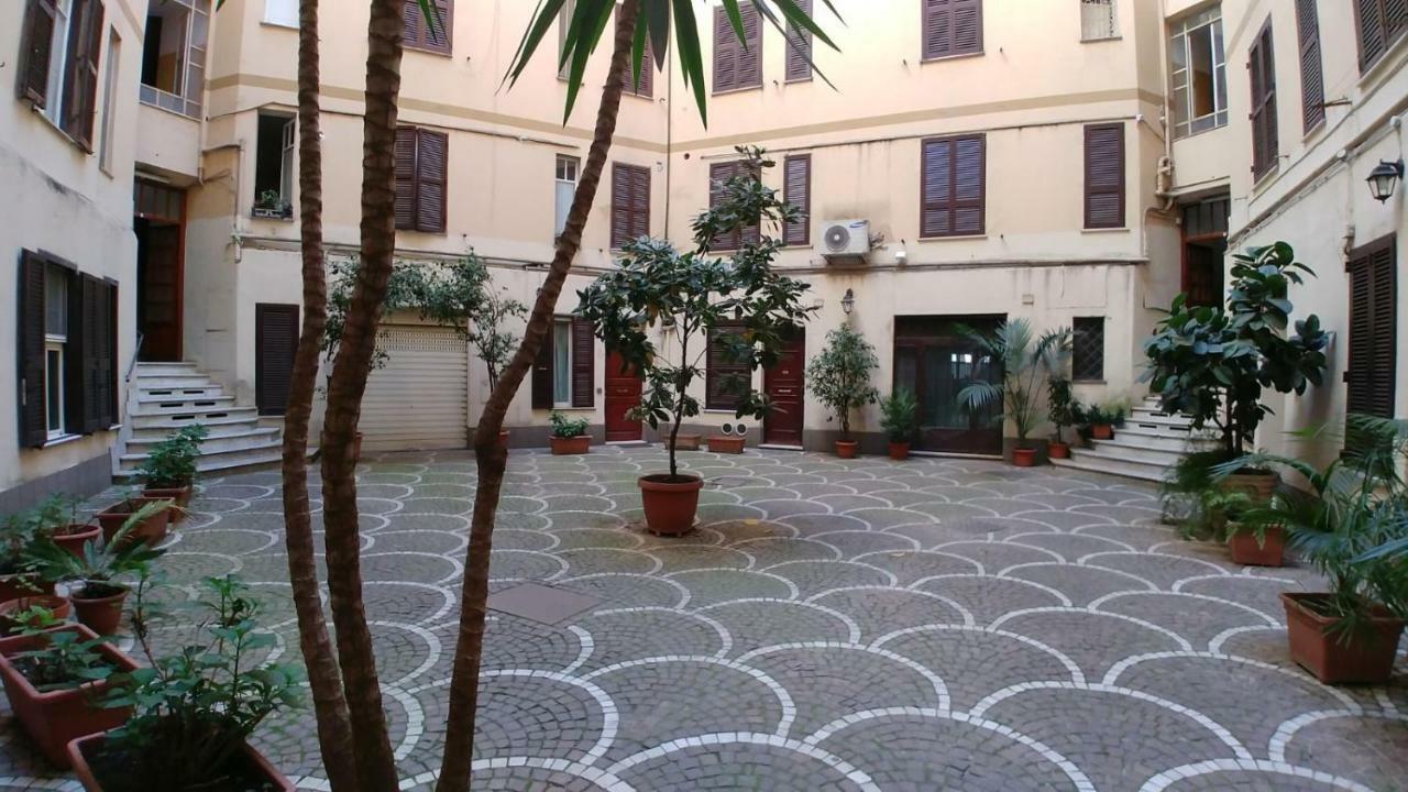 Angoletto Di Trastevere Рим Екстер'єр фото